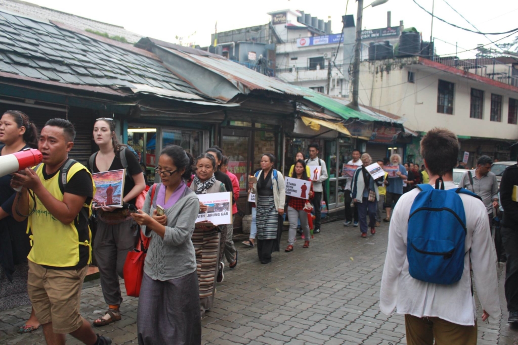 larung gar protest 4